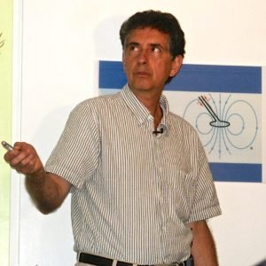 Teaching electromagnetics